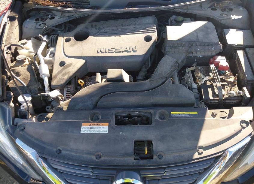 Photo 10 of 2017 Nissan Altima 2.5 S (VIN 1N4AL3APXHC175560)