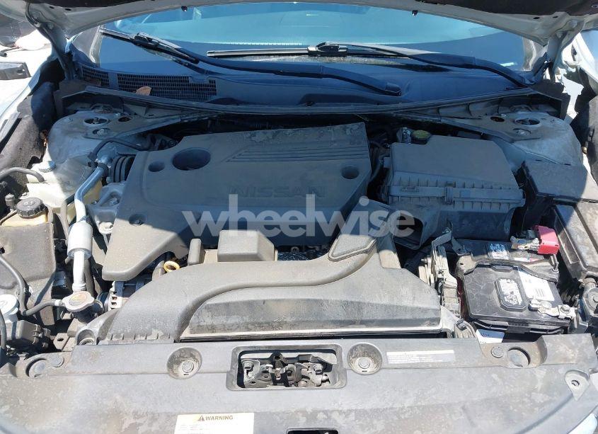 Photo 10 of 2017 Nissan Altima 2.5 SL (VIN 1N4AL3APXHC176949)