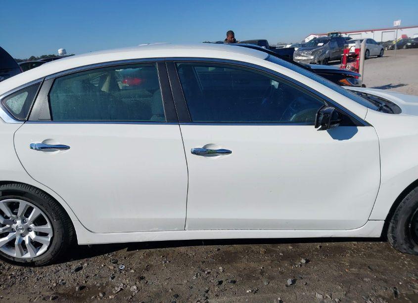 Photo 13 of 2017 Nissan Altima 2.5 S (VIN 1N4AL3APXHC177311)