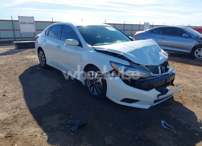2017 Nissan Altima 2.5 SV (VIN 1N4AL3APXHC178068) main photo