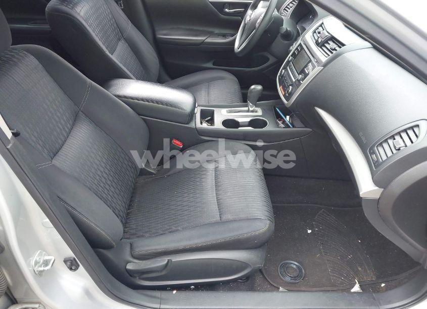 Photo 5 of 2017 Nissan Altima 2.5 S (VIN 1N4AL3APXHC191130)