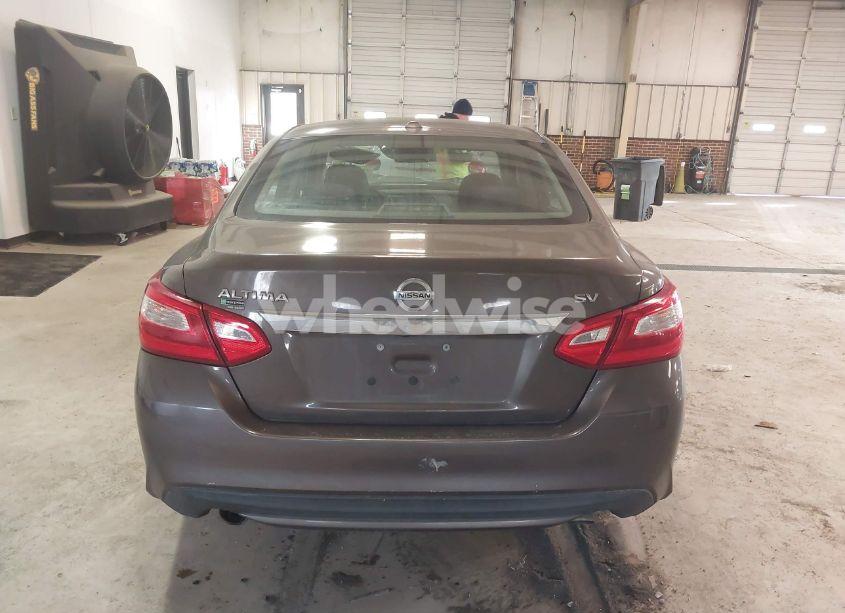 Photo 16 of 2017 Nissan Altima 2.5 SV (VIN 1N4AL3APXHC199325)