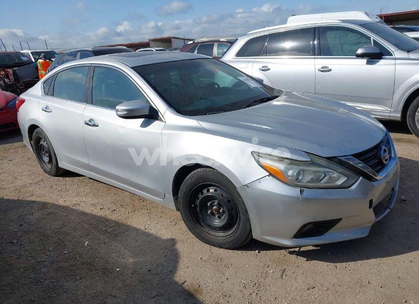 2017 Nissan Altima 2.5 SL (VIN 1N4AL3APXHC208010) main photo