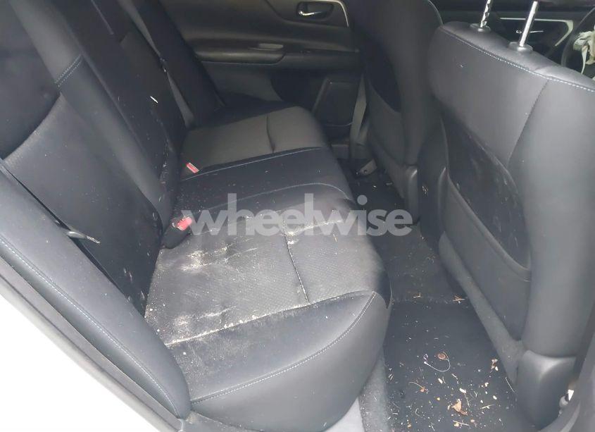 Photo 8 of 2017 Nissan Altima 2.5 SR (VIN 1N4AL3APXHC212977)