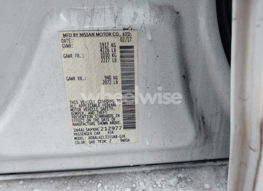 Photo 9 of 2017 Nissan Altima 2.5 SR (VIN 1N4AL3APXHC212977)