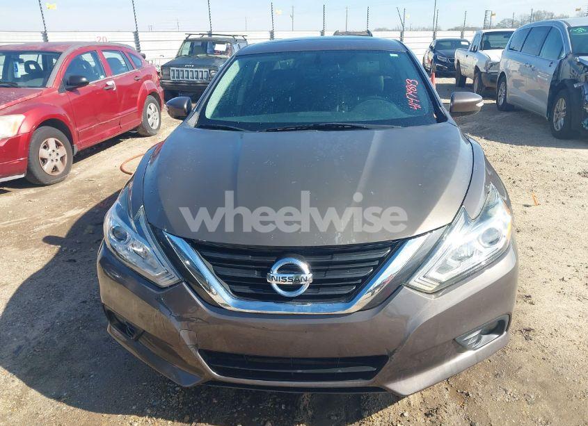 Photo 12 of 2017 Nissan Altima 2.5 SL (VIN 1N4AL3APXHC214163)