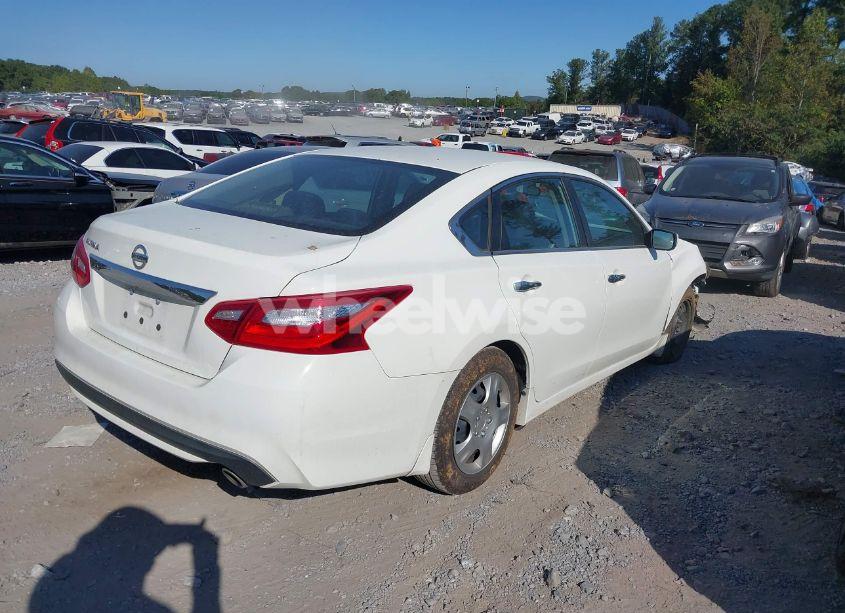 Photo 4 of 2017 Nissan Altima 2.5 S (VIN 1N4AL3APXHC271303)