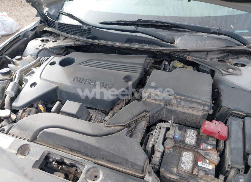 Photo 10 of 2017 Nissan Altima 2.5 SR (VIN 1N4AL3APXHC272015)