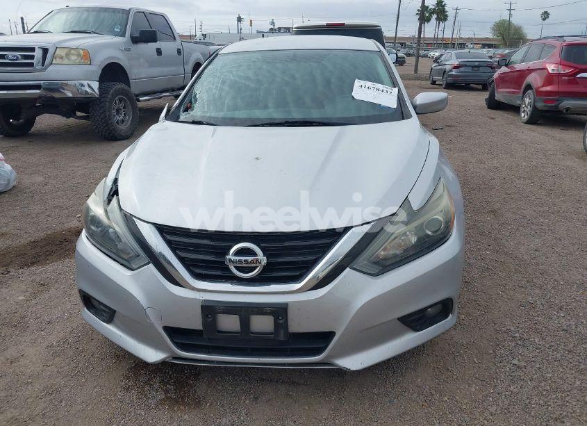 Photo 11 of 2017 Nissan Altima 2.5 SR (VIN 1N4AL3APXHC272015)