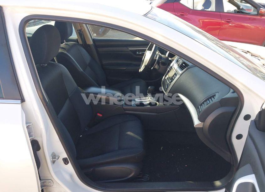 Photo 5 of 2017 Nissan Altima 2.5 SR (VIN 1N4AL3APXHC284679)