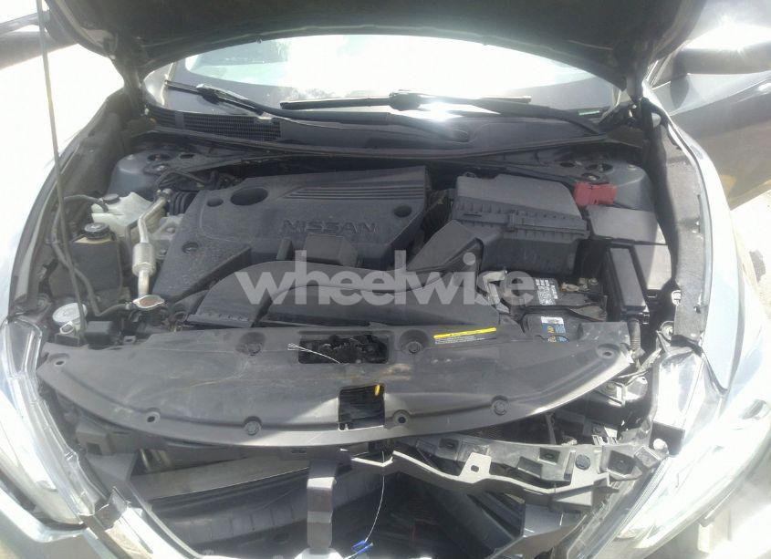 Photo 10 of 2017 Nissan Altima 2.5 SV (VIN 1N4AL3APXHC289459)