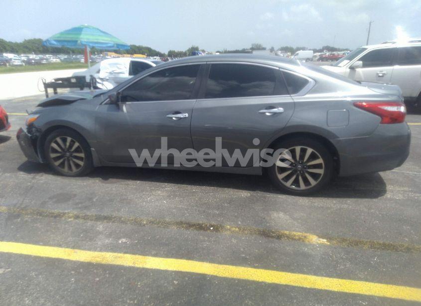 Photo 15 of 2017 Nissan Altima 2.5 SV (VIN 1N4AL3APXHC289459)