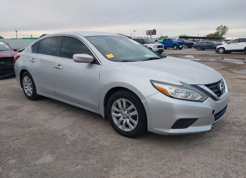 2017 Nissan Altima 2.5 S (VIN 1N4AL3APXHC289798) main photo