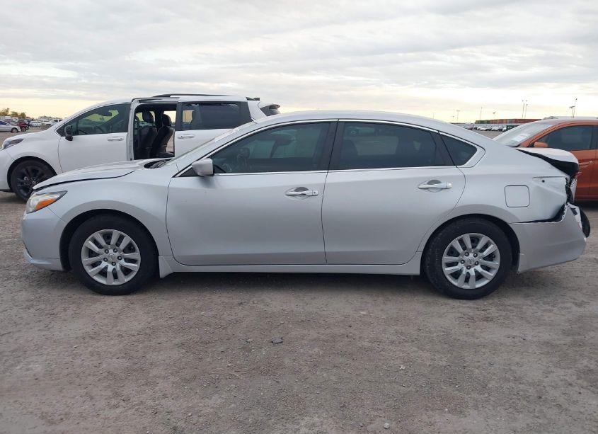 Photo 14 of 2017 Nissan Altima 2.5 S (VIN 1N4AL3APXHC289798)
