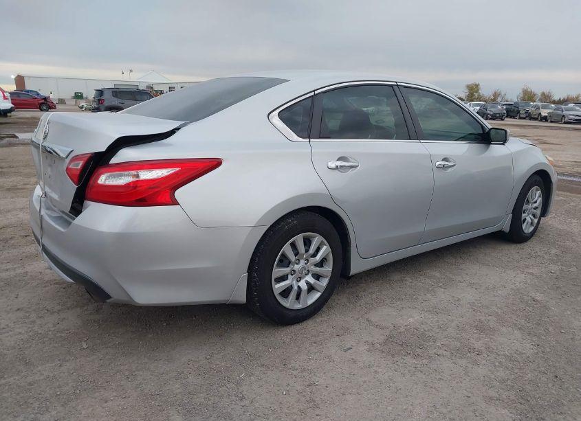Photo 4 of 2017 Nissan Altima 2.5 S (VIN 1N4AL3APXHC289798)