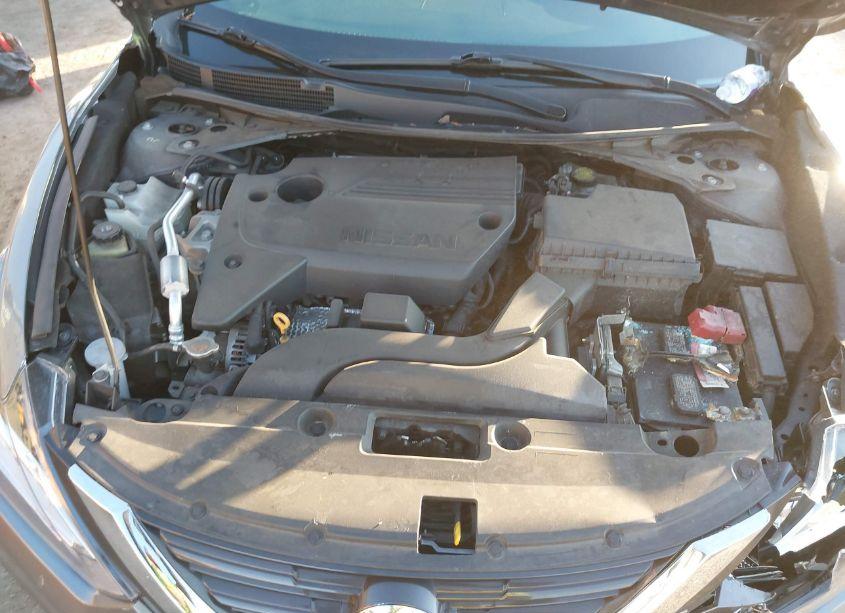 Photo 10 of 2017 Nissan Altima 2.5 S (VIN 1N4AL3APXHC485336)