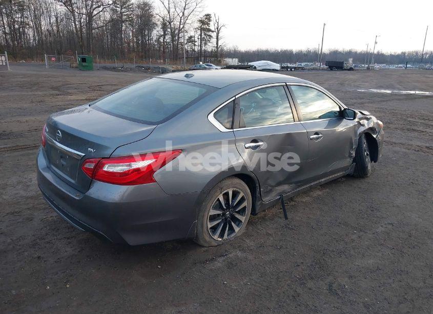 Photo 4 of 2017 Nissan Altima 2.5 SV (VIN 1N4AL3APXHC491525)