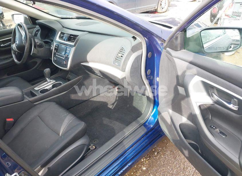 Photo 5 of 2017 Nissan Altima 2.5 SR (VIN 1N4AL3APXHC492979)