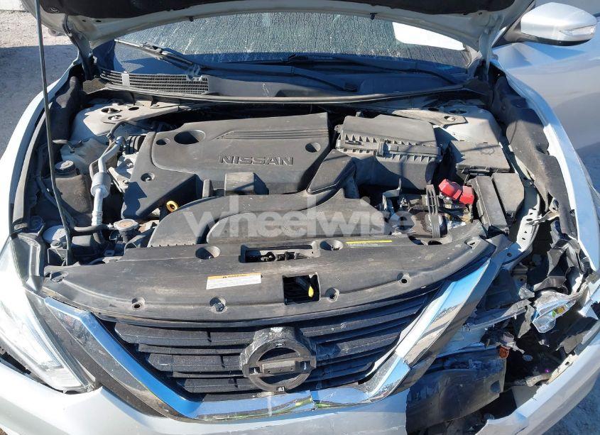 Photo 10 of 2017 Nissan Altima 2.5 SL (VIN 1N4AL3APXHC496045)