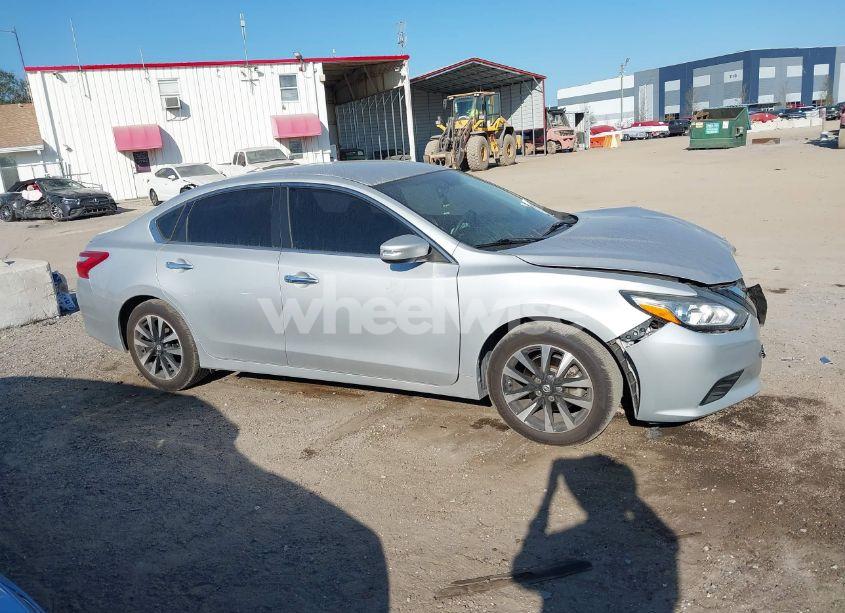 Photo 12 of 2017 Nissan Altima 2.5 SL (VIN 1N4AL3APXHC496045)