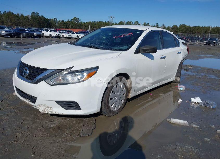 Photo 2 of 2017 Nissan Altima 2.5/2.5 S/2.5 SL/2.5 SR/2.5 SV (VIN 1N4AL3APXHN302487)