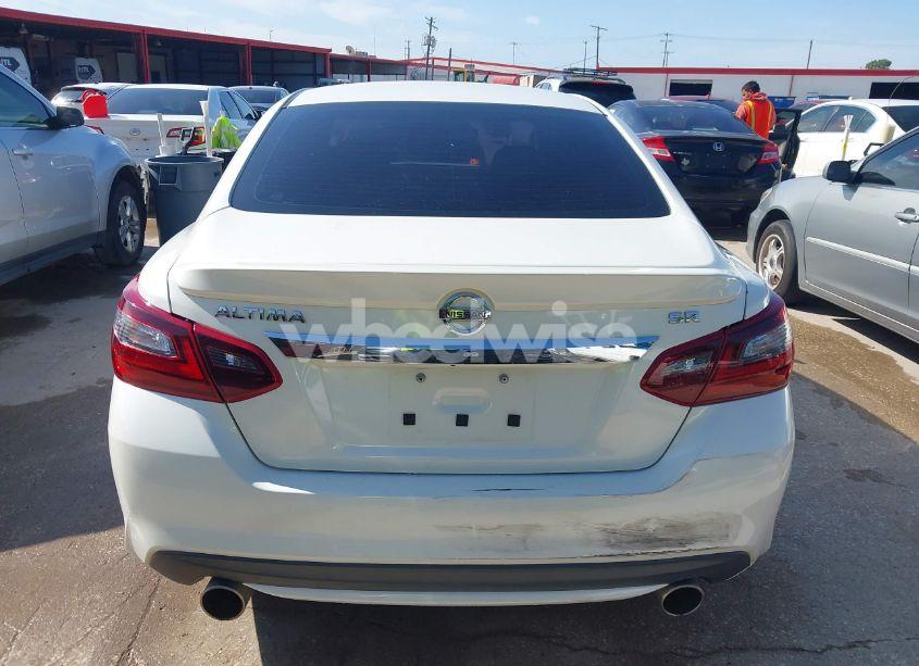 Photo 16 of 2017 Nissan Altima 2.5 SR (VIN 1N4AL3APXHN303459)