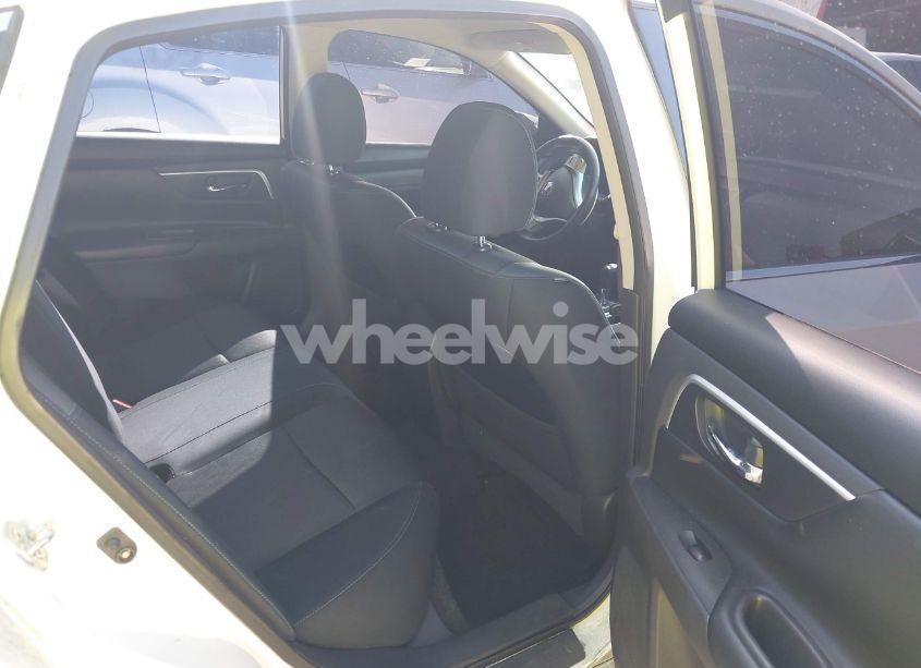 Photo 8 of 2017 Nissan Altima 2.5 SR (VIN 1N4AL3APXHN303459)