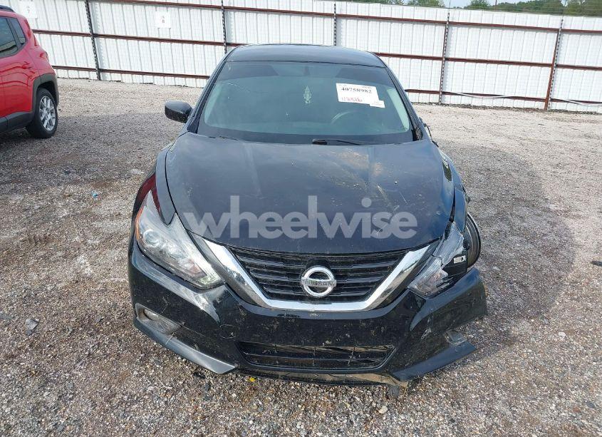 Photo 13 of 2017 Nissan Altima 2.5 SR (VIN 1N4AL3APXHN304790)
