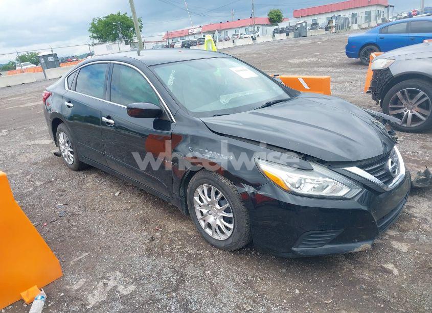 2017 Nissan Altima 2.5 S (VIN 1N4AL3APXHN308113) main photo