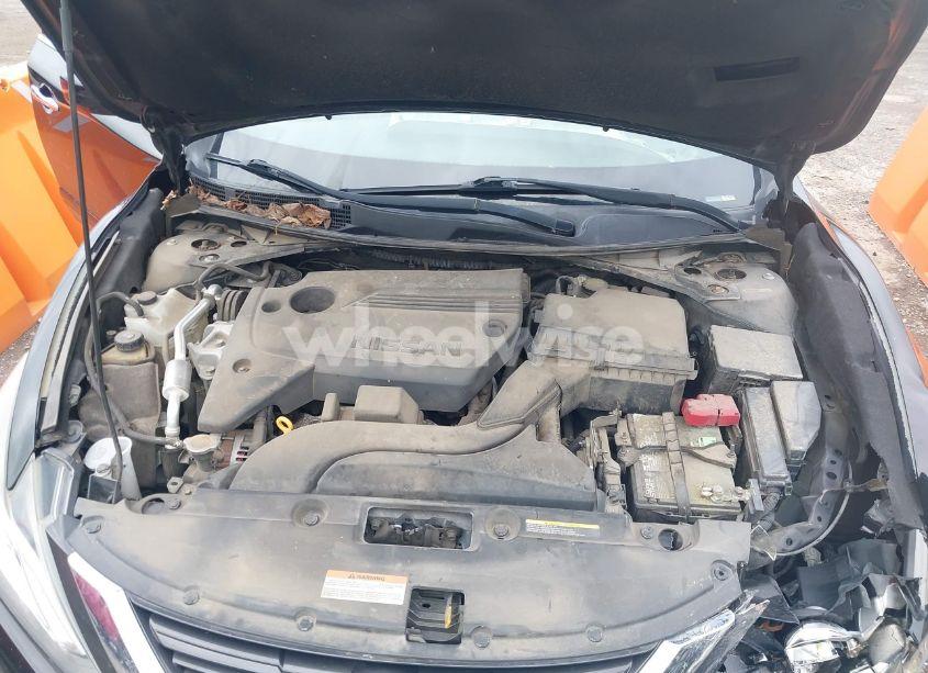 Photo 10 of 2017 Nissan Altima 2.5 S (VIN 1N4AL3APXHN308113)