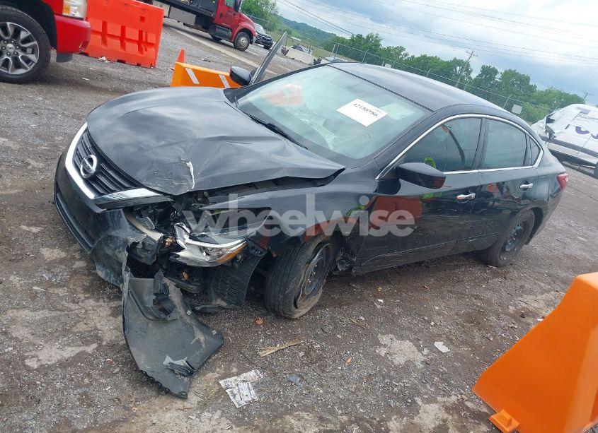 Photo 2 of 2017 Nissan Altima 2.5 S (VIN 1N4AL3APXHN308113)