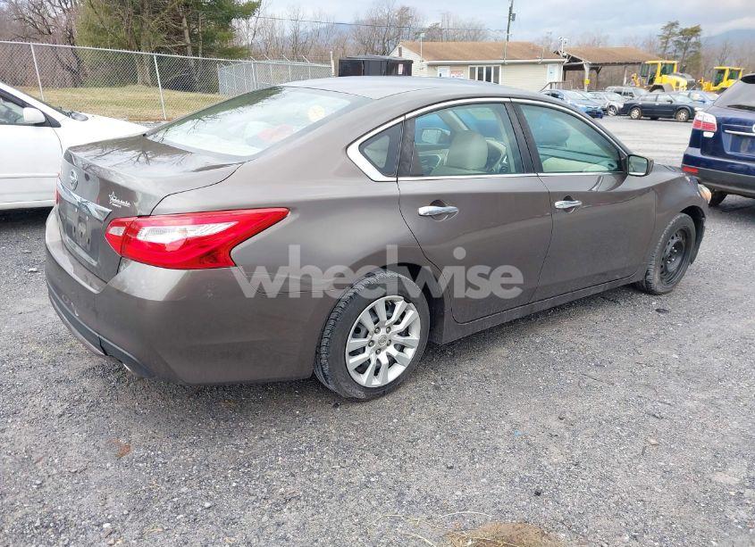 Photo 4 of 2017 Nissan Altima 2.5 S (VIN 1N4AL3APXHN312436)