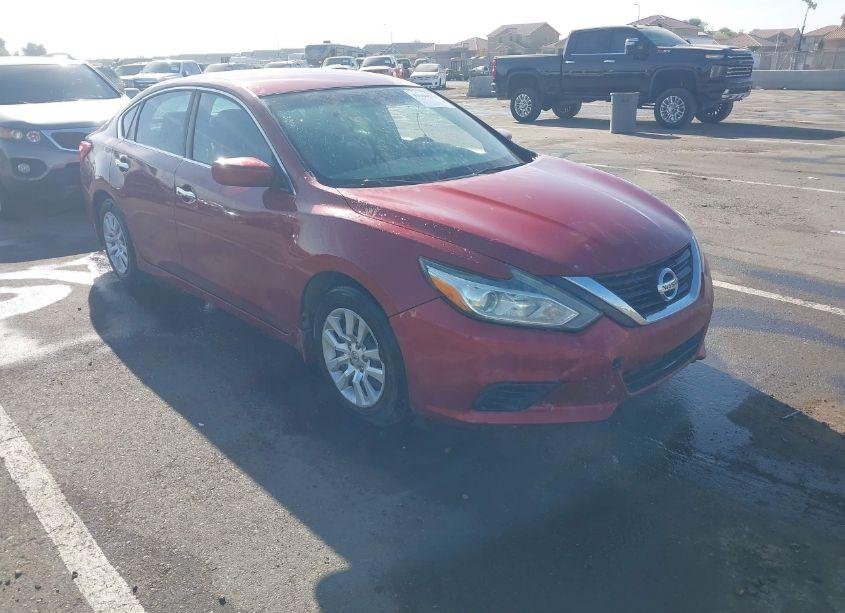 2017 Nissan Altima 2.5 S (VIN 1N4AL3APXHN319032) main photo