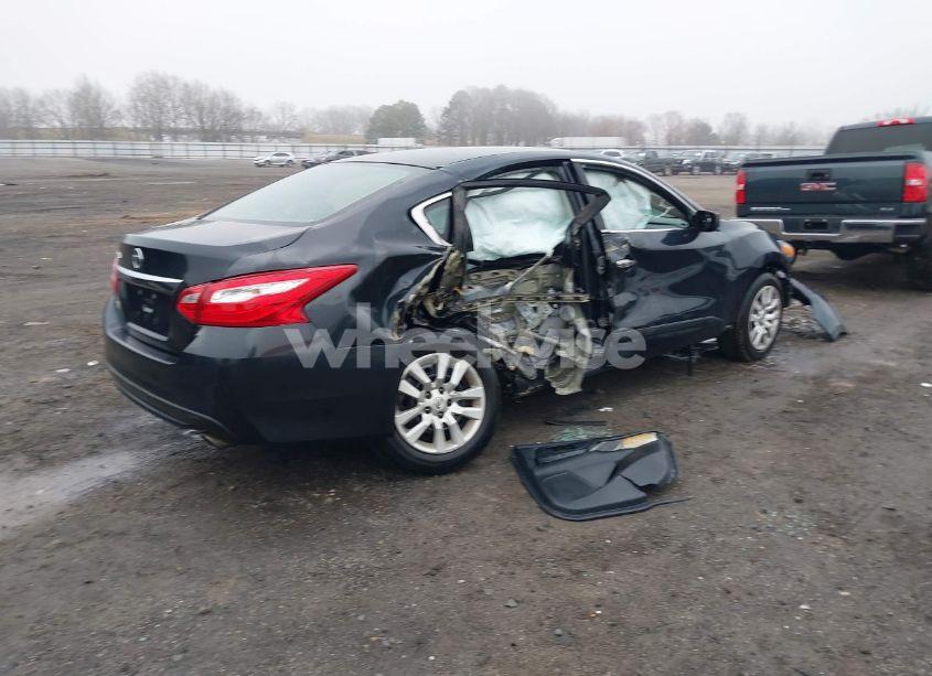 Photo 4 of 2017 Nissan Altima 2.5 S (VIN 1N4AL3APXHN319225)