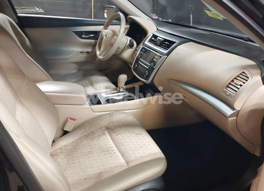 Photo 5 of 2017 Nissan Altima 2.5 S (VIN 1N4AL3APXHN324814)