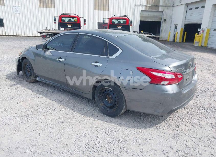 Photo 3 of 2017 Nissan Altima 2.5 S (VIN 1N4AL3APXHN327227)