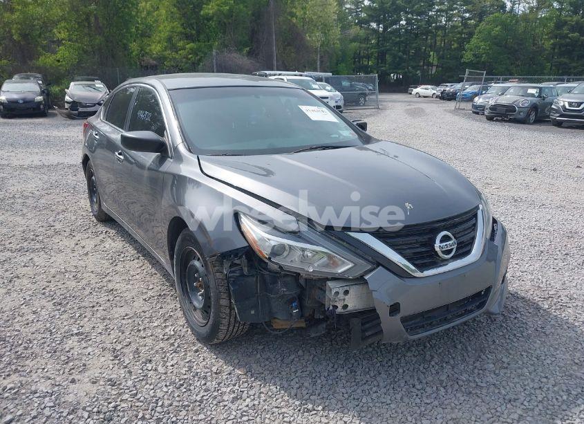 Photo 6 of 2017 Nissan Altima 2.5 S (VIN 1N4AL3APXHN327227)