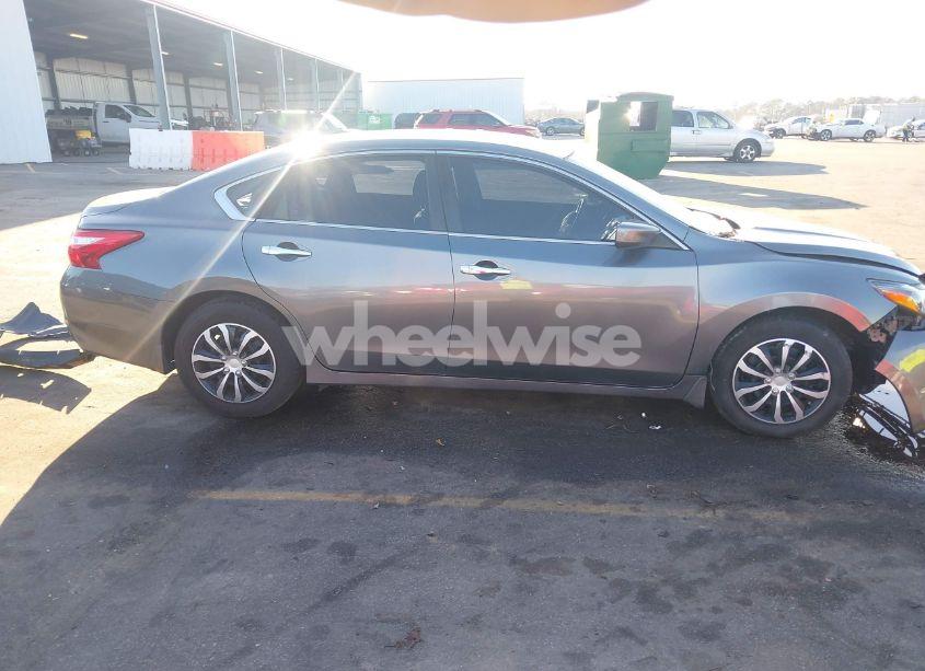 Photo 13 of 2017 Nissan Altima 2.5 S (VIN 1N4AL3APXHN327244)