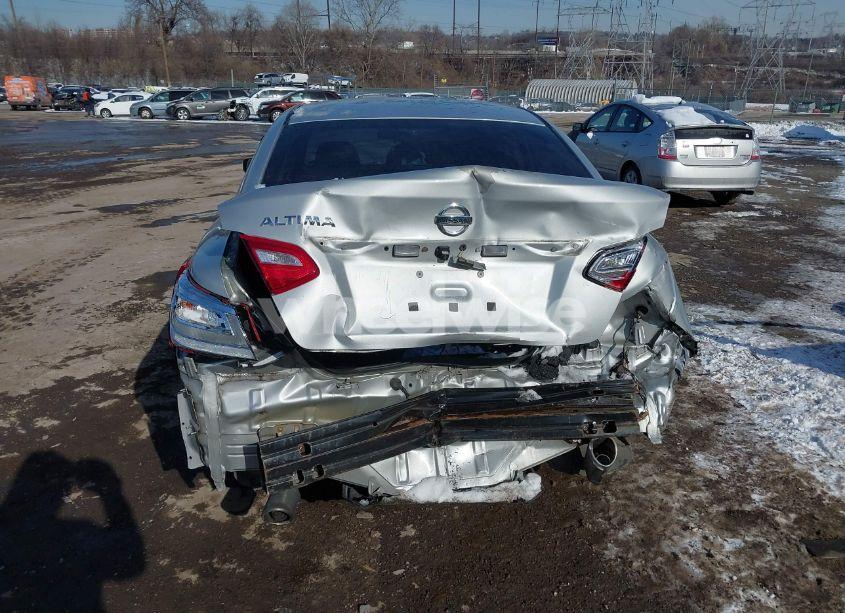 Photo 6 of 2017 Nissan Altima 2.5 S (VIN 1N4AL3APXHN328121)