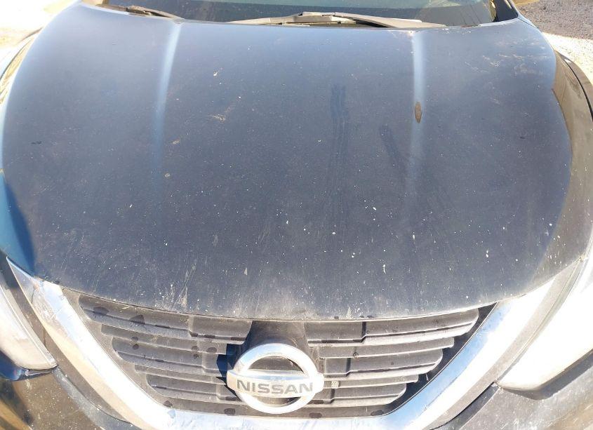 Photo 6 of 2017 Nissan Altima 2.5 S (VIN 1N4AL3APXHN338437)