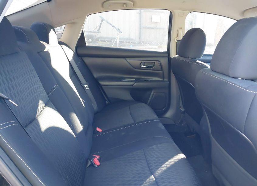 Photo 8 of 2017 Nissan Altima 2.5 S (VIN 1N4AL3APXHN338437)