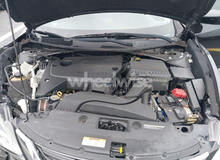 Photo 10 of 2017 Nissan Altima 2.5 S (VIN 1N4AL3APXHN343573)