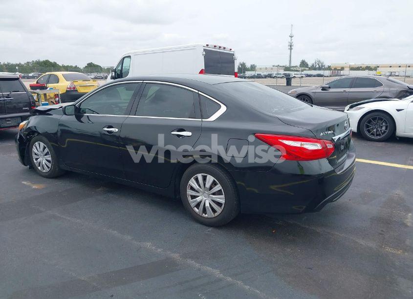 Photo 3 of 2017 Nissan Altima 2.5 S (VIN 1N4AL3APXHN343573)