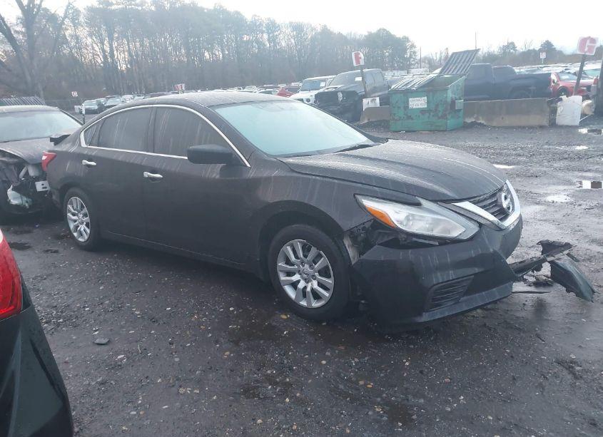 2017 Nissan Altima 2.5 S (VIN 1N4AL3APXHN358963) main photo