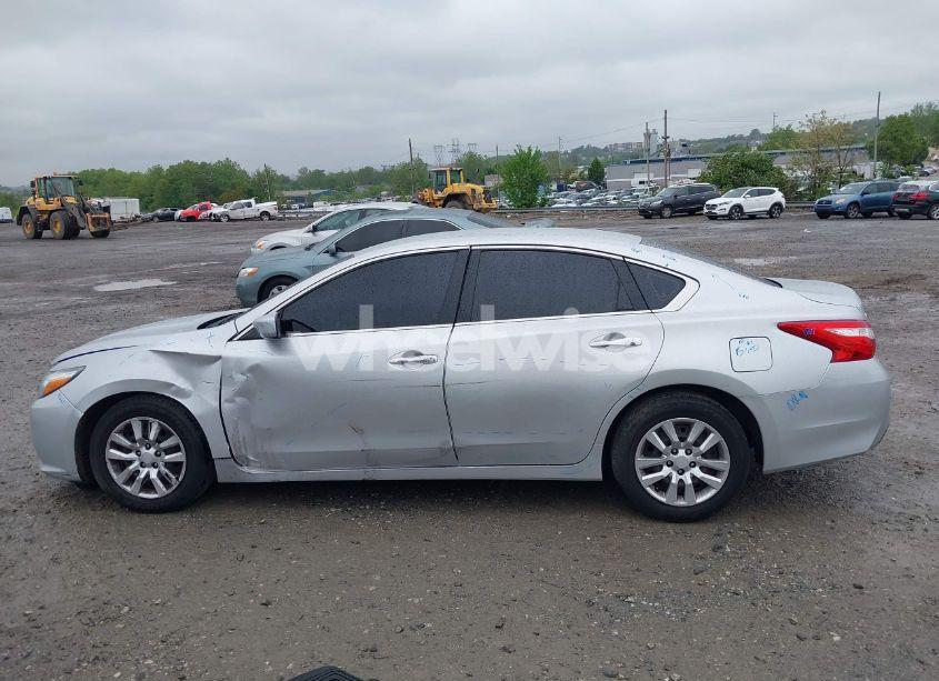 Photo 15 of 2017 Nissan Altima 2.5 S (VIN 1N4AL3APXHN365430)