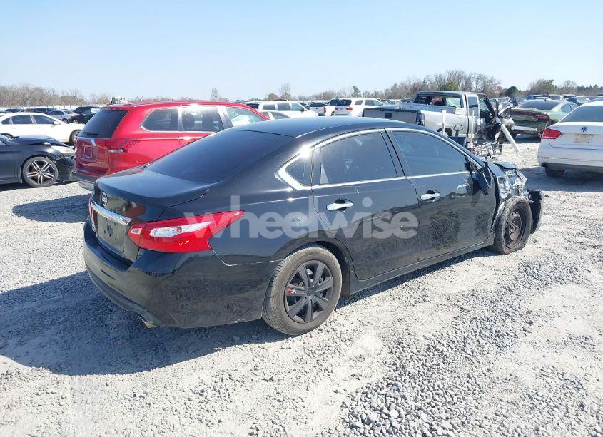 Photo 4 of 2017 Nissan Altima 2.5 S (VIN 1N4AL3APXHN367162)