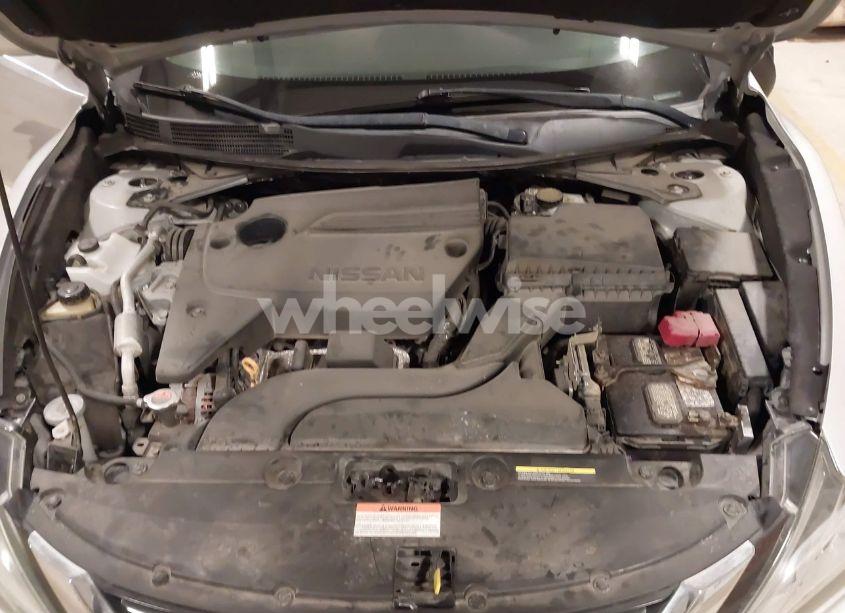 Photo 10 of 2018 Nissan Altima 2.5 S (VIN 1N4AL3APXJC111640)