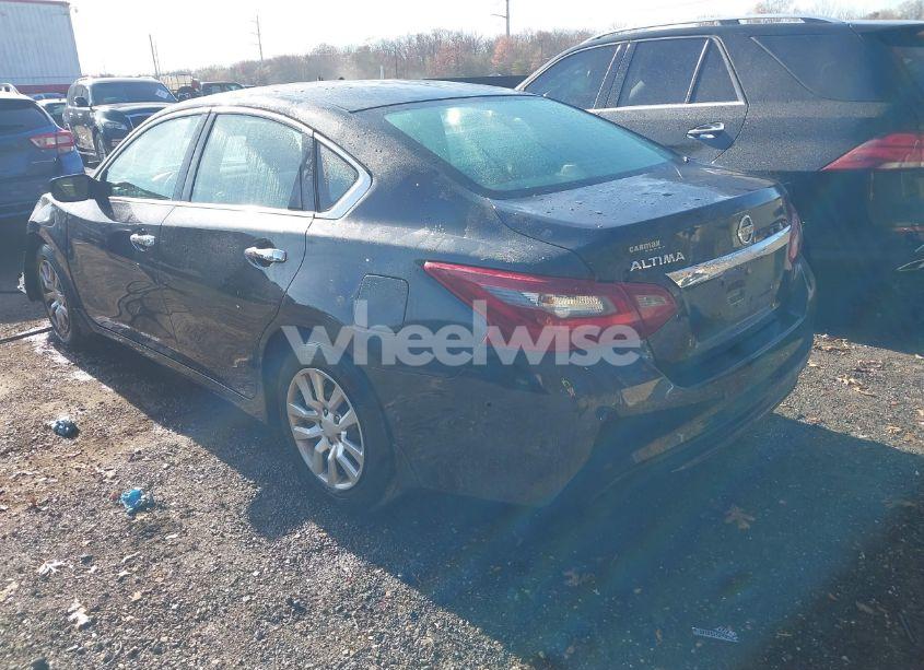 Photo 3 of 2018 Nissan Altima 2.5 S (VIN 1N4AL3APXJC124436)