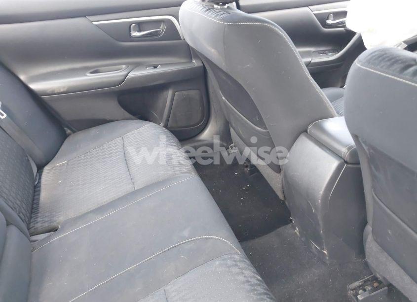 Photo 8 of 2018 Nissan Altima 2.5 SV (VIN 1N4AL3APXJC125179)