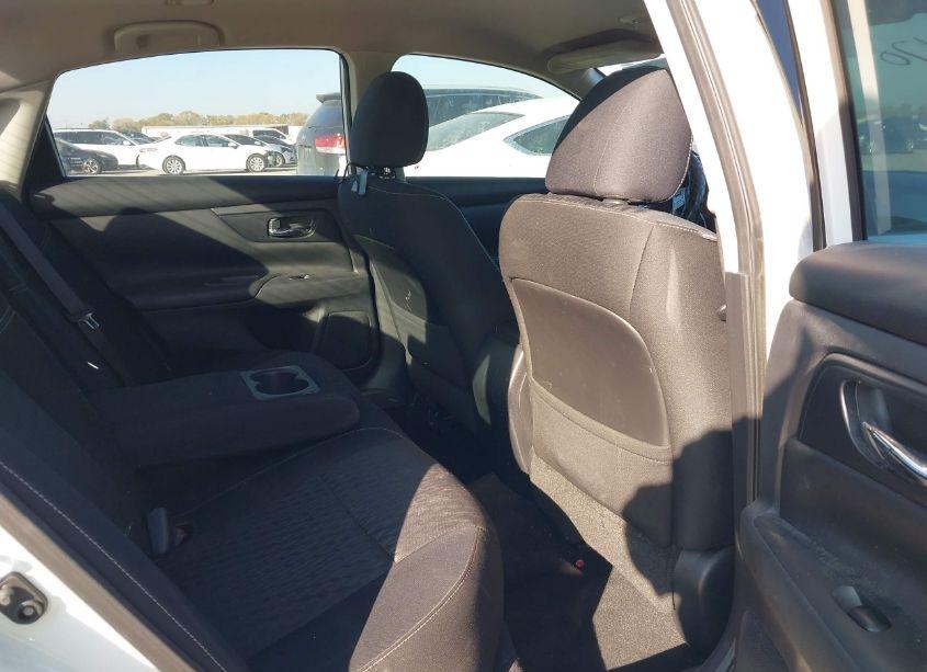 Photo 8 of 2018 Nissan Altima 2.5 S (VIN 1N4AL3APXJC126459)